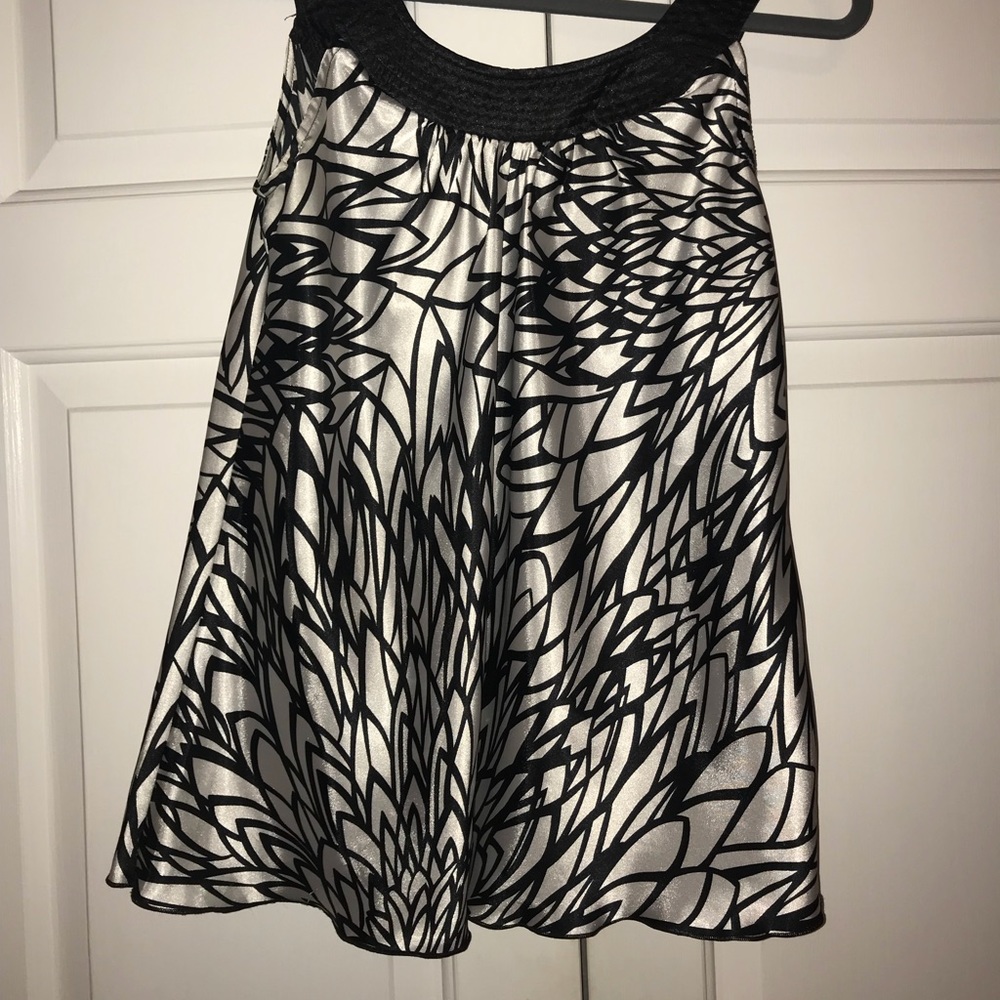 AB Studio Tank Top - Picture 3 of 3